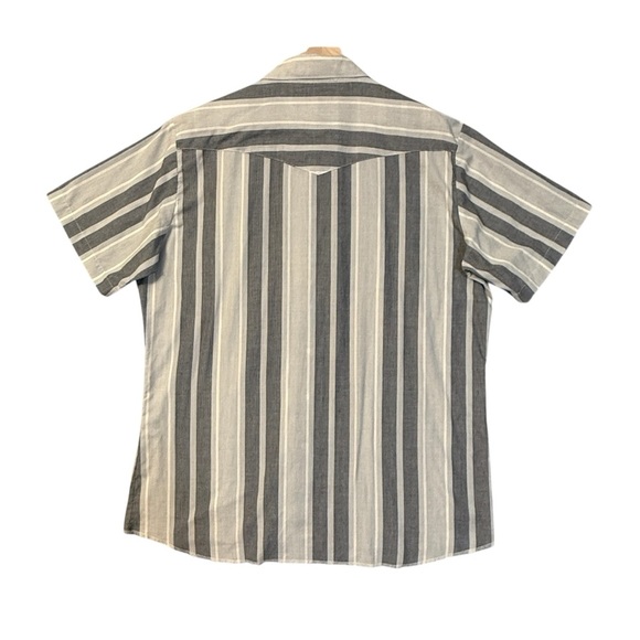 Wrangler Vintage Western Pearl Snap Gray Striped Short Sleeve Shirt XLT #1821 - Picture 3 of 4
